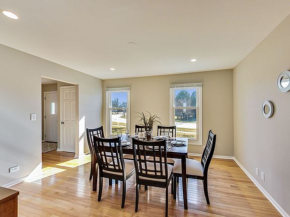 5th image of 614 W Kingsley Dr