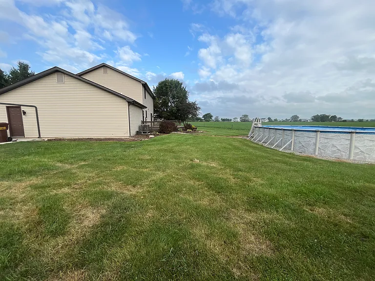 14907 Rohman Rd — Photo 5