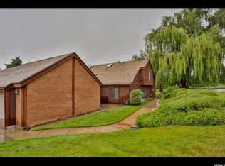 18 N White Barn Dr, Pleasant View, UT 84414