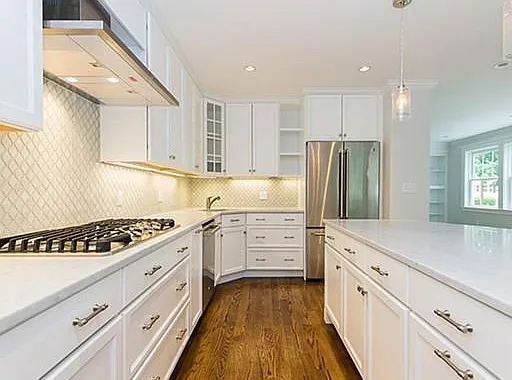71950125_4
