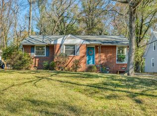 813 Lochridge Rd, Charlotte, NC 28209