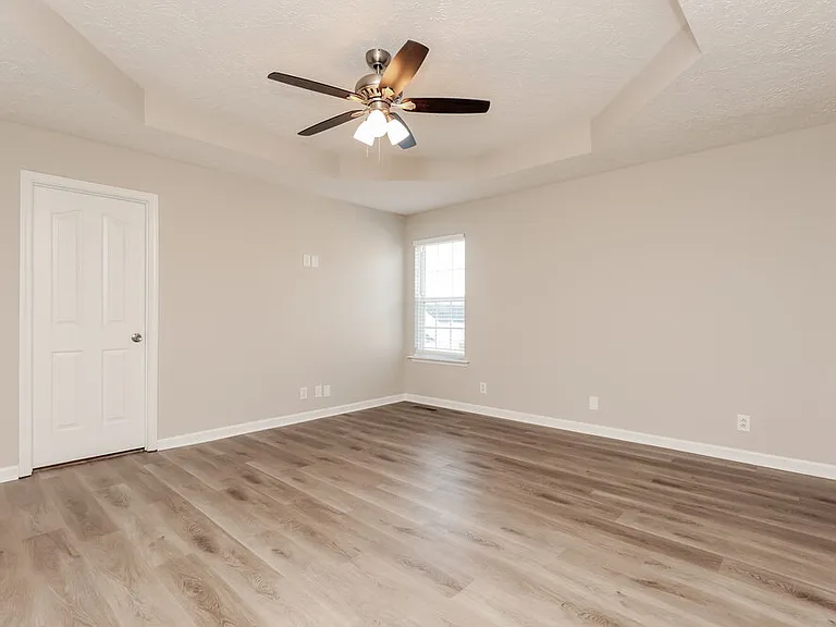 7136 Legacy Dr — Photo 10