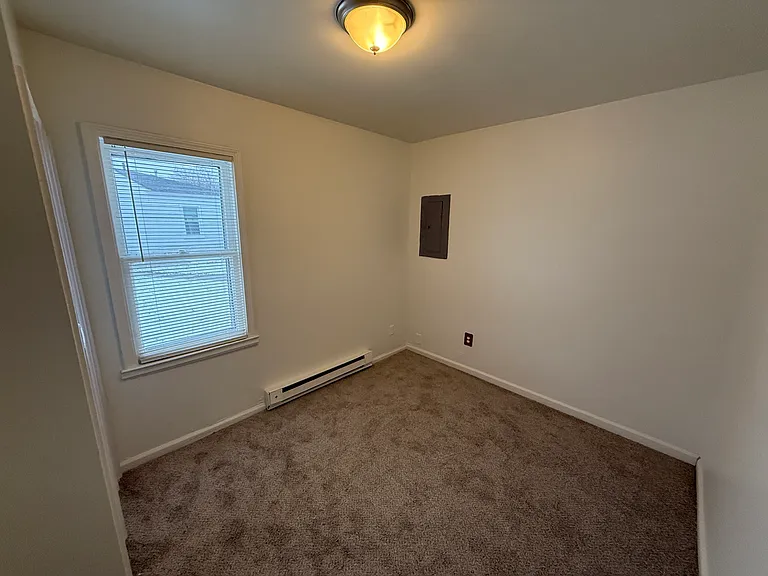 12408 Sarsfield Ave — Photo 5