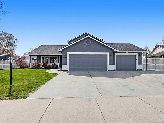 4th image of 3787 N Alexis Way