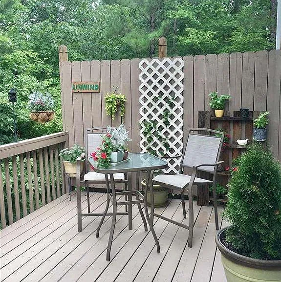 100 High Ramble Ln — Photo 3