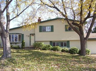 517 S Walker Way, Sun Prairie, WI 53590