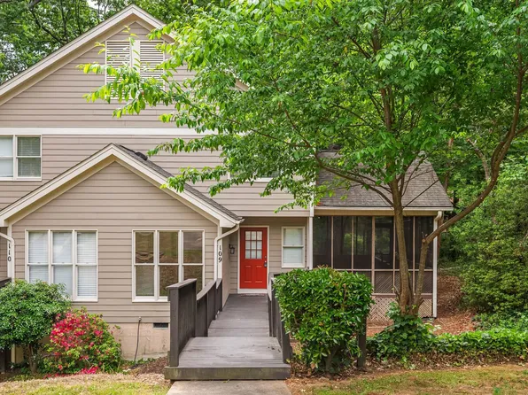 109 Mallard Ct, Chapel Hill, NC 27517