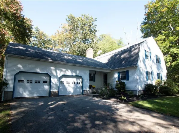 28 Round Hill Road, Salem, CT 06420