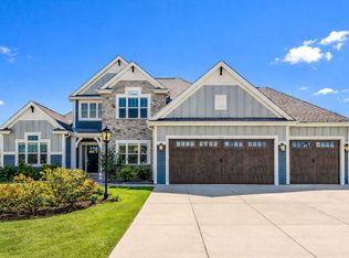 8955 West Highlander DRIVE, Mequon, WI 53097