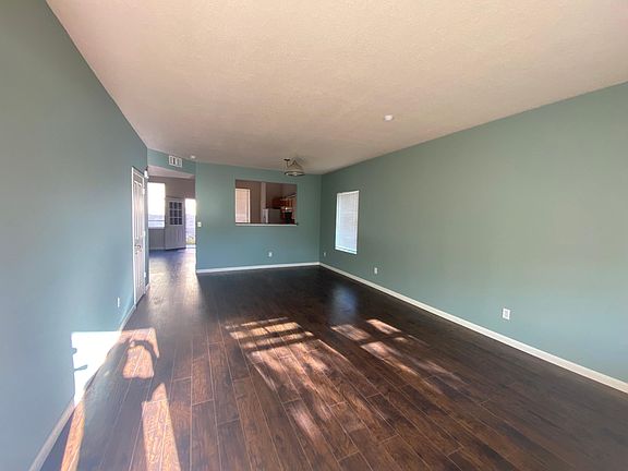 Living / Dinning Room
