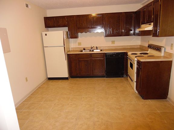 4th image of 4402 Leonie Ln APT 75