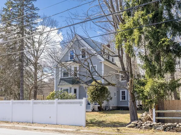 956 Bay Rd #3, South Hamilton, MA 01982