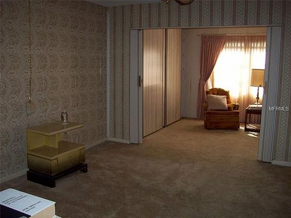 4th image of 6400 46th Ave N APT 205