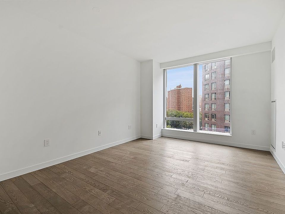 1st image of 252 South St #10J