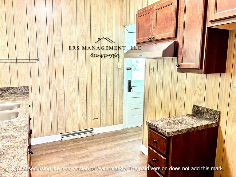 1336 E Indiana St — Photo 5