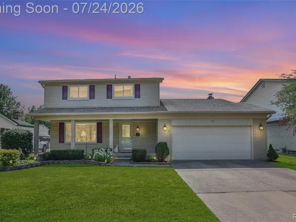 374 Meadowlake Rd, Canton, MI 48188