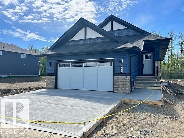 1st image of 247 Edgemont Grn NW