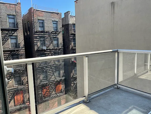 Rented by Corcoran | media 17