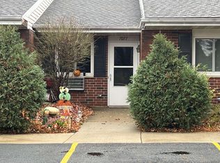 7077 Watts Rd, Madison, WI 53719