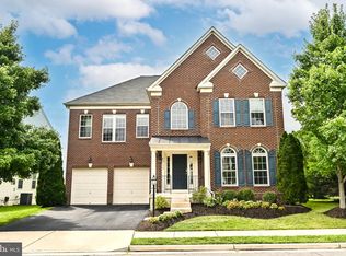 42173 Saint Huberts Pl, Chantilly, VA 20152