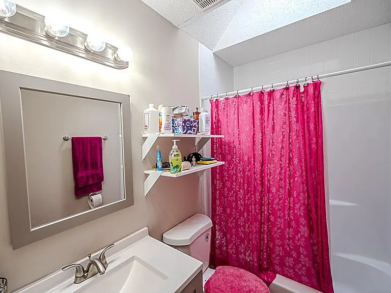 5393 Kirk Dr — Photo 22