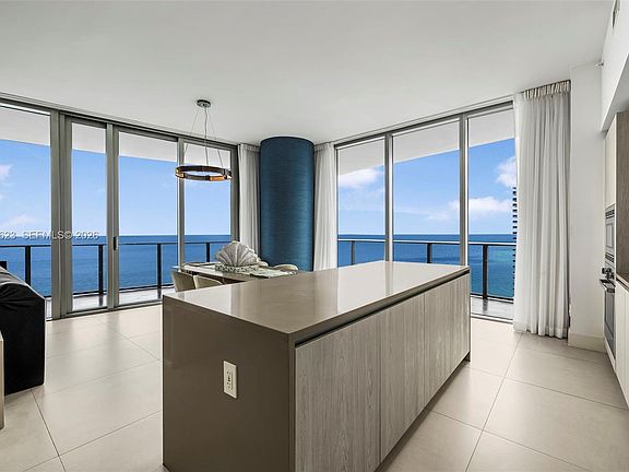 5th image of 4111 S Ocean Dr #Lph1