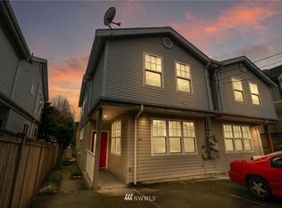 5621 Fauntleroy Way SW UNIT B, Seattle, WA 98136