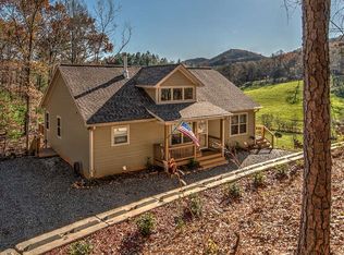 215 Kirby Ln, Murphy, NC 28906