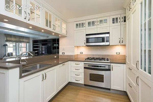 Rented by Compass | media 2