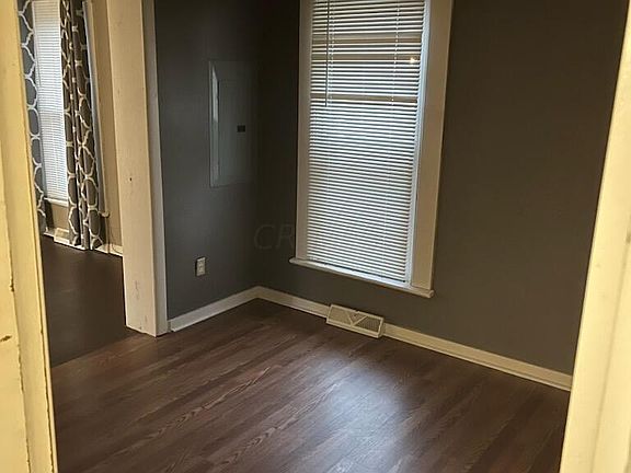 4th image of 314 N Franklin St