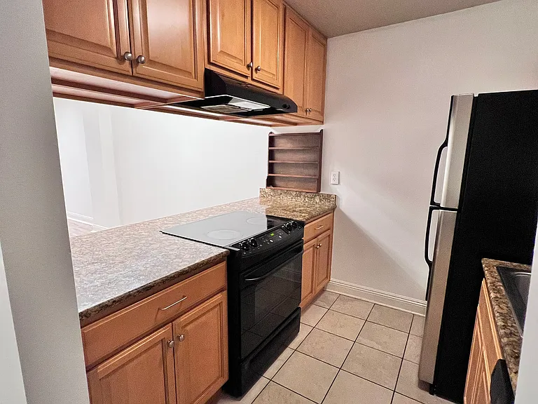 3805 Houma Blvd #C107 — Photo 4
