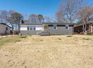 251 Lowndes Ave, Greenville, SC 29607