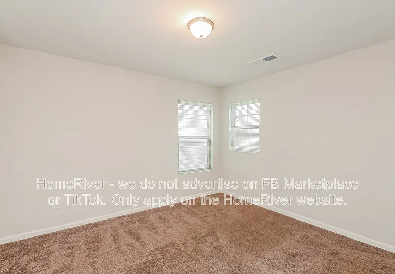 196 Daisy Cir — Photo 11