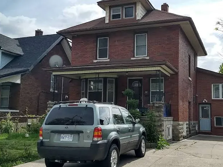 567 Campbell Ave #MAIN — Photo 19