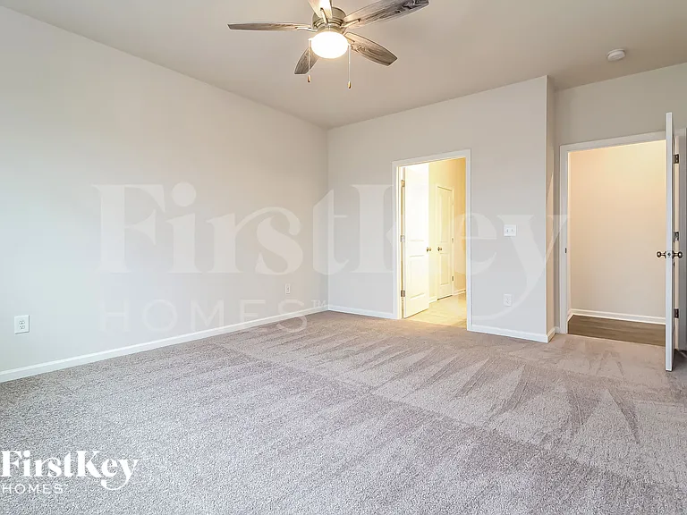 602 Goldburn Way — Photo 8