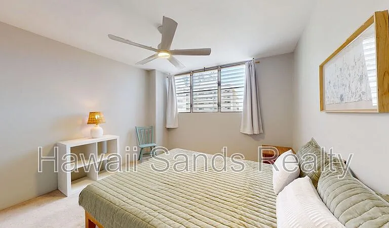 2442 Kuhio Ave #702 — Photo 16