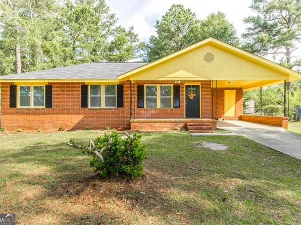 701 Magnolia Dr, Dublin, GA 31021