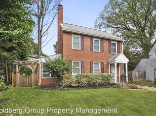 1605 N Springwood Dr, Silver Spring, MD 20910