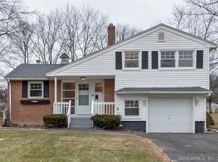 6 Philip Henry Cir, Windsor, CT 06095