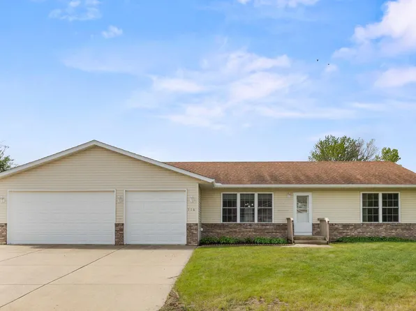 116 Cedar Dr, Lester Prairie, MN 55354