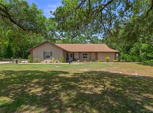 807 W National St, Hernando, FL 34442