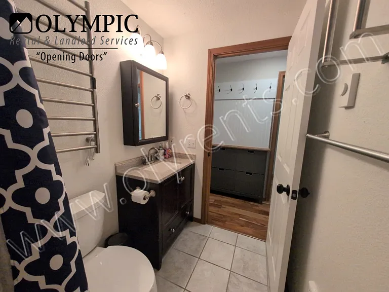 1500 lake park18_08032026