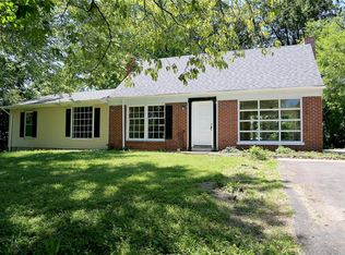 9819 Scottdale Dr, Saint Louis, MO