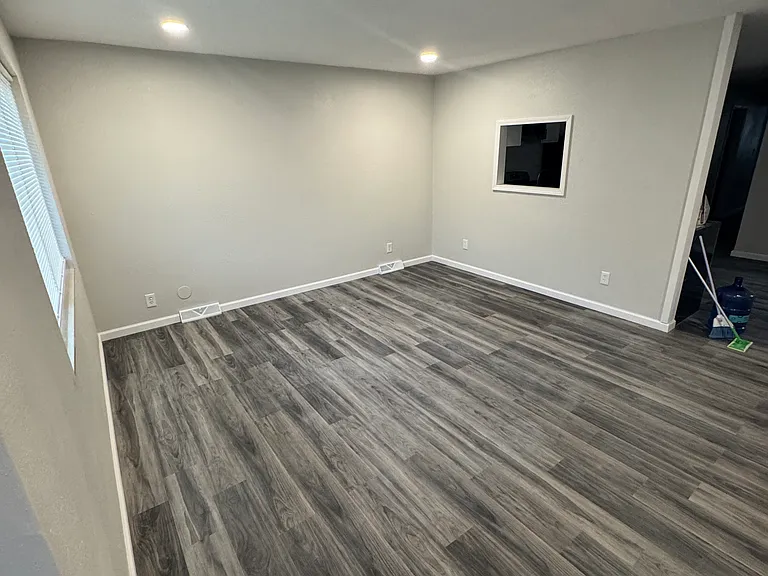 43 Eastland Dr #43 — Photo 2