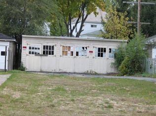 1073 Willett St, Schenectady, NY 12303