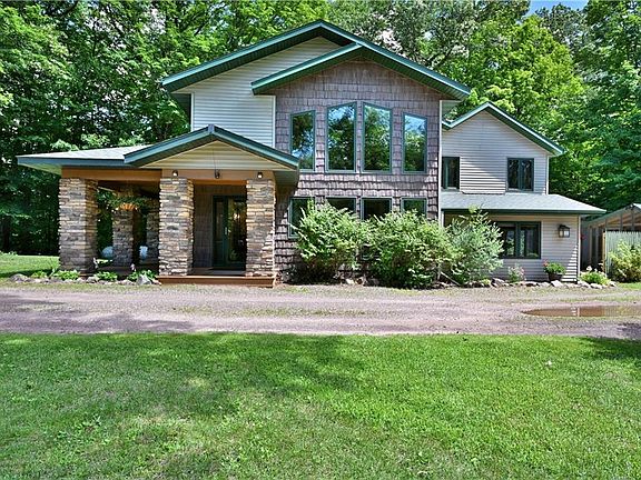 4th image of 2772 25th Avenue