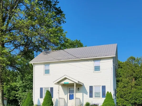 1737 Perry Hwy, Volant, PA 16156