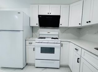 256-10 60th Ave #1, Little Neck, NY 11362