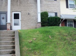 22 Lehigh Ct, Wilkes Barre, PA 18702