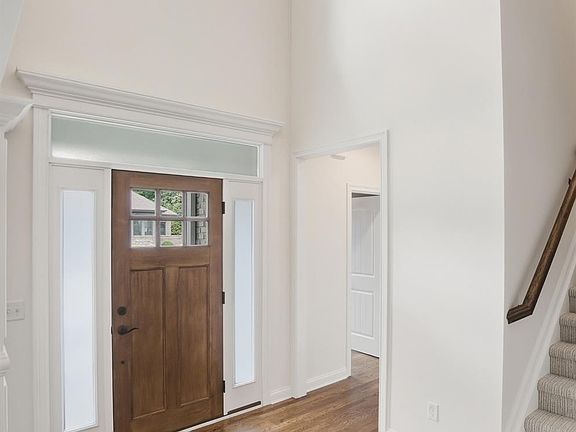 5th image of 4643 Whispering Oak Trl